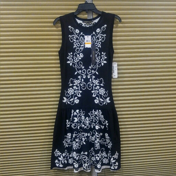Cynthia Steffe Dresses & Skirts - NWT OFFERS Welcome Rich Black &White Sweater Dress
